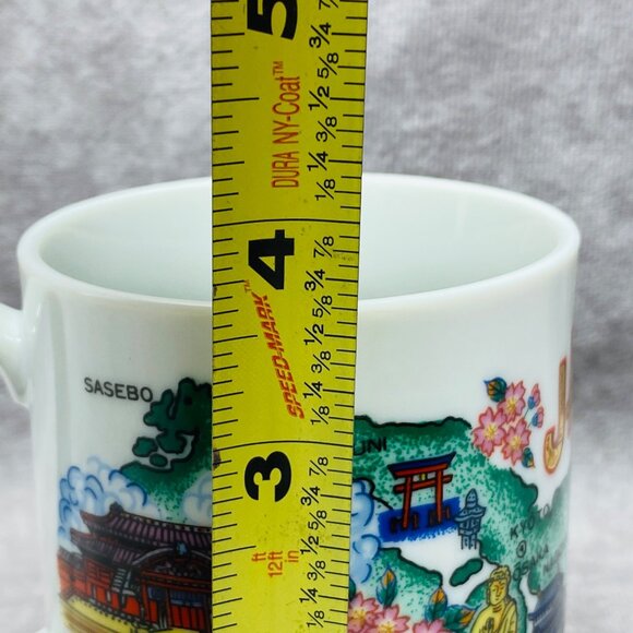 Japan Travel Souvenir Mug 10 oz Iconic Landmarks and Culture Geishas - Picture 9 of 10
